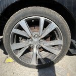 جنوط أمام يسار نيسان مكسيما 2017