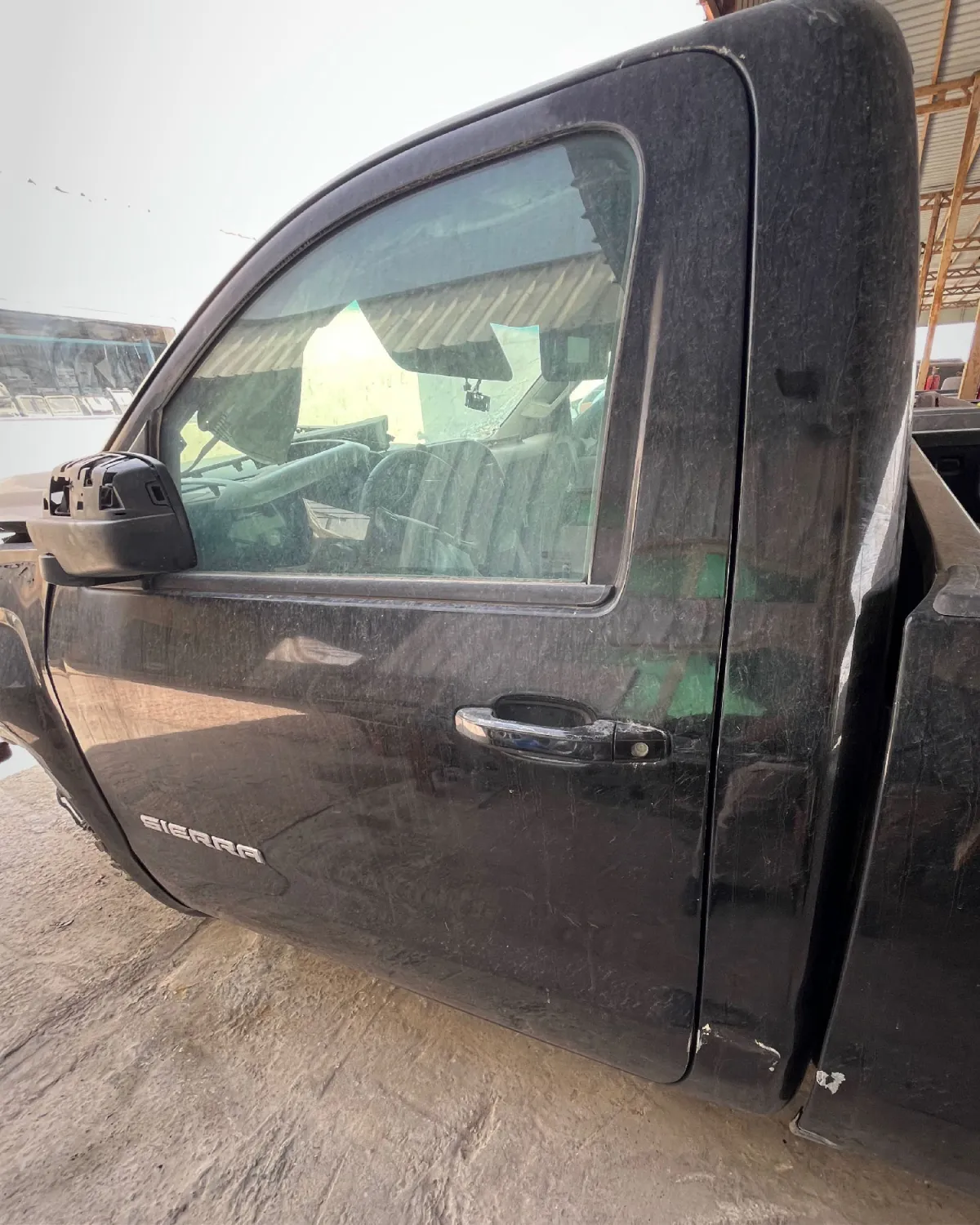 باب أمامي (يسار)