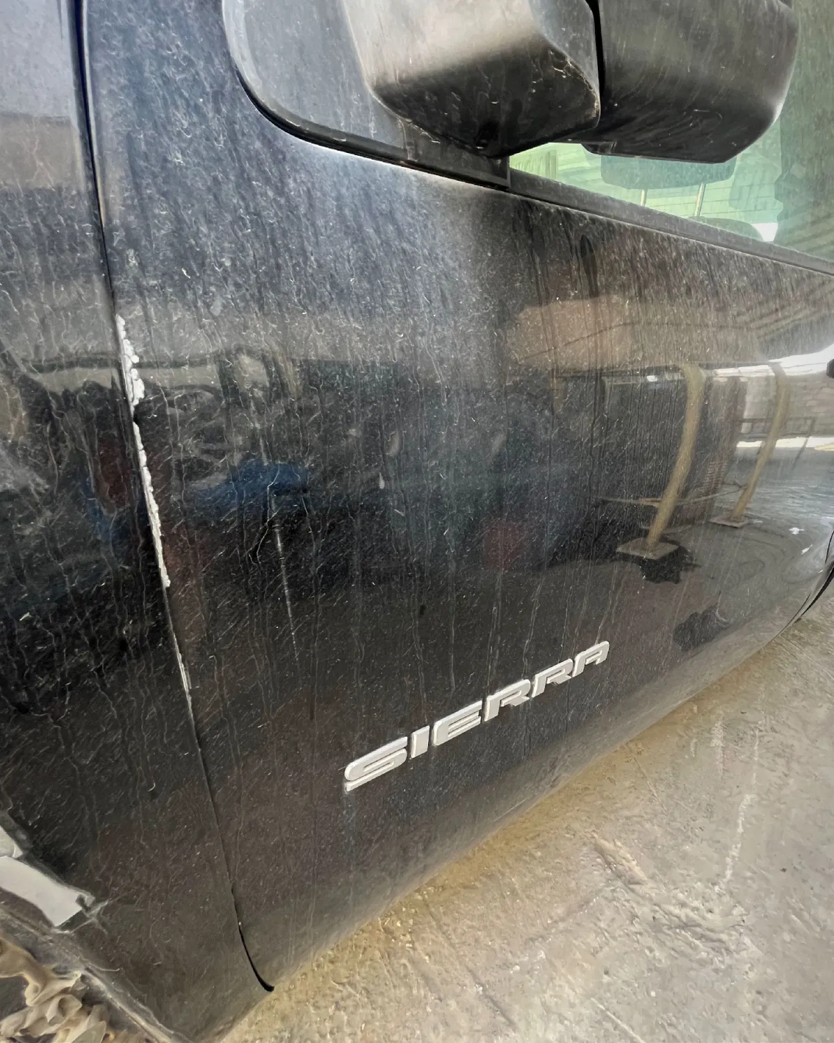 باب أمامي (يسار)