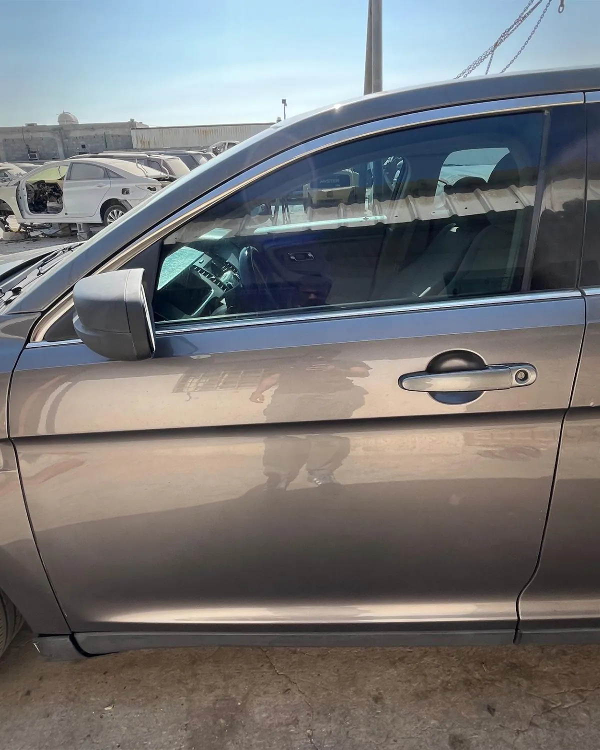 باب أمامي (يسار)