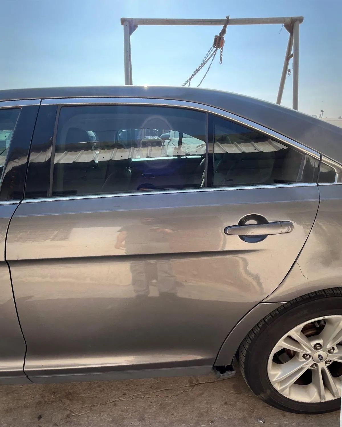 باب خلفي (يسار)