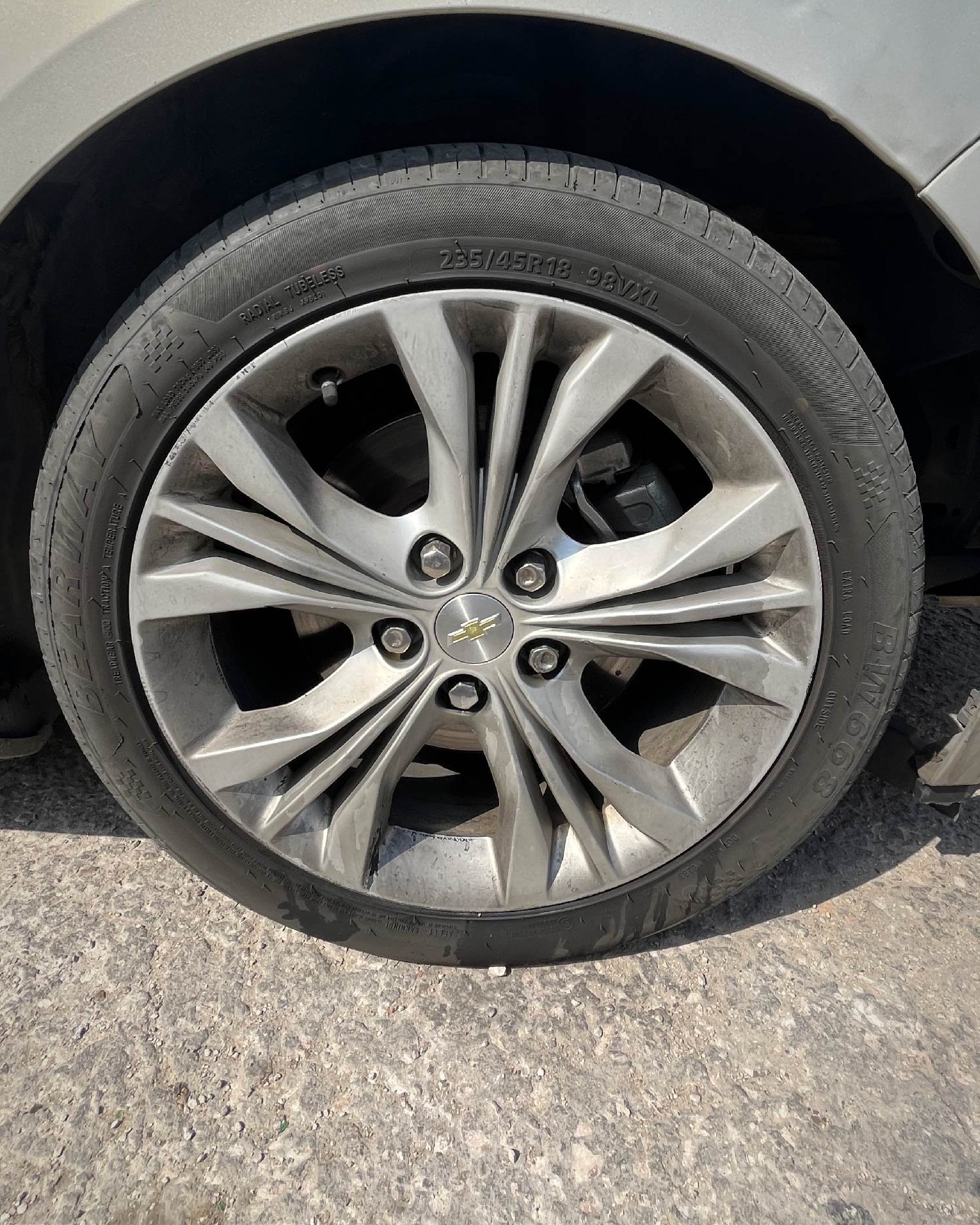 جنط أمامي (يمين)