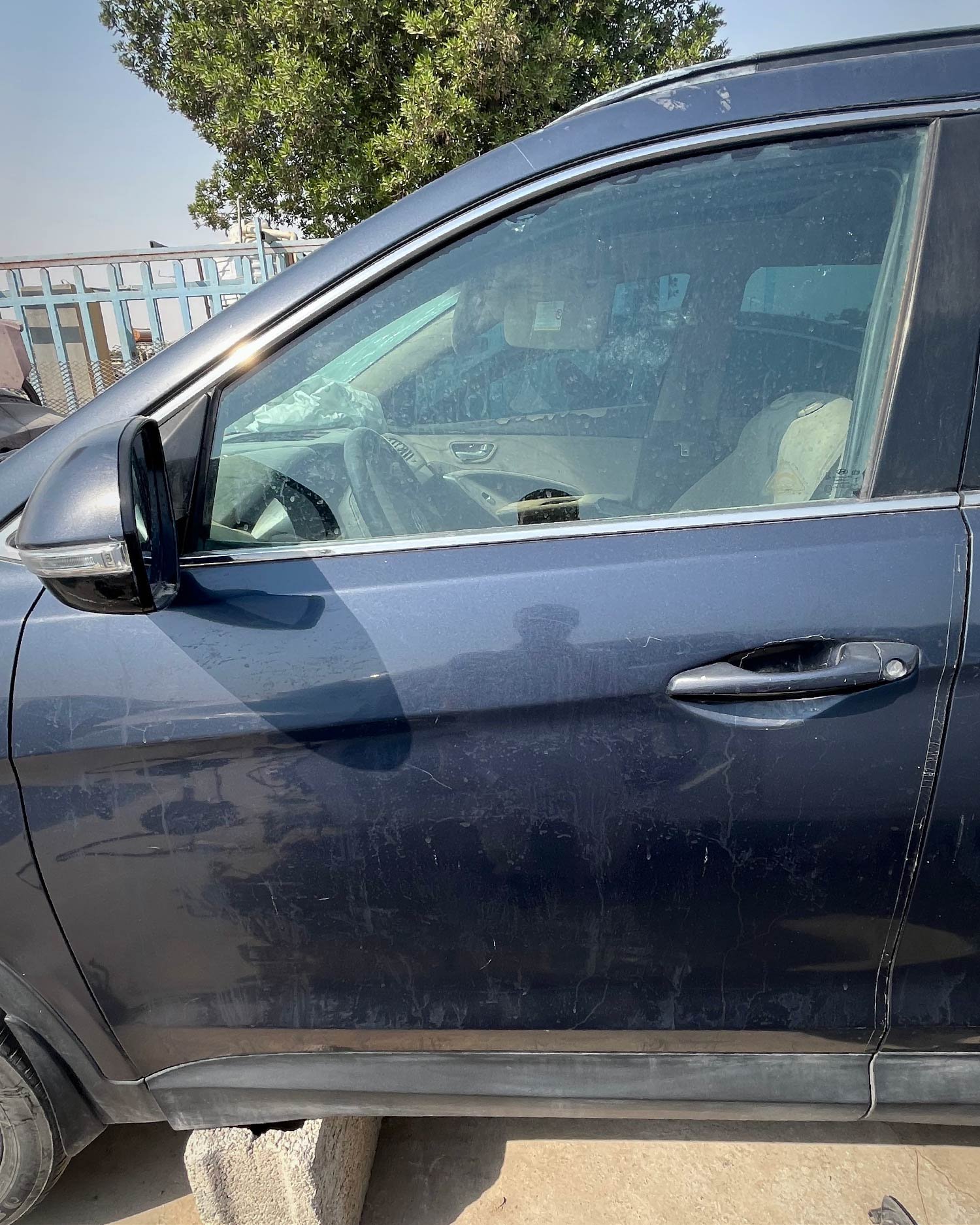 باب أمامي (يسار)