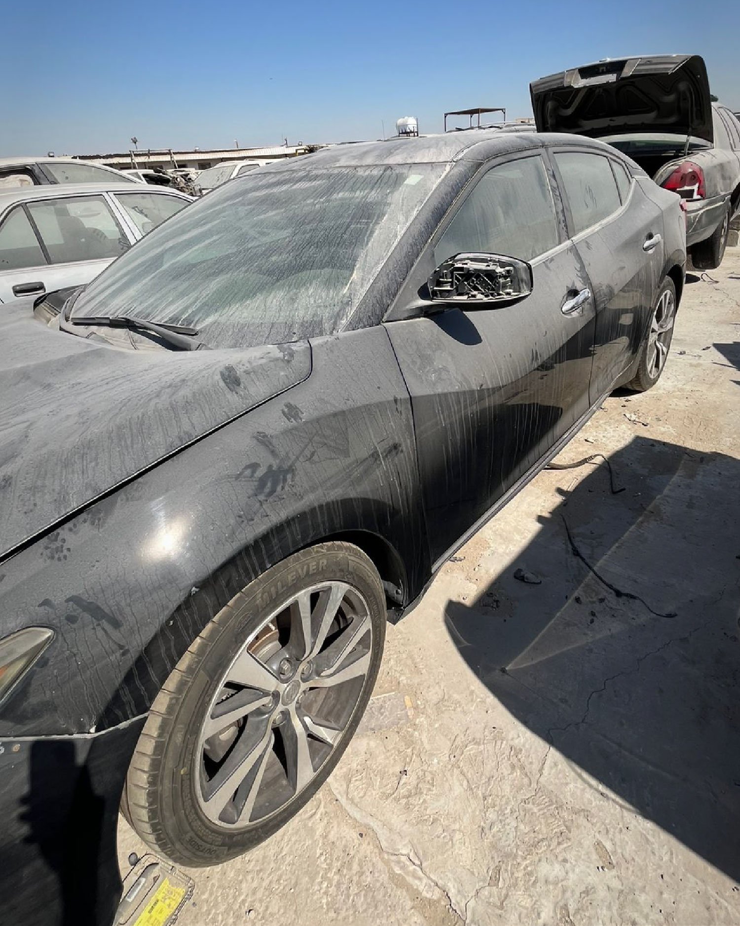 شمعة أمامية (يسار)