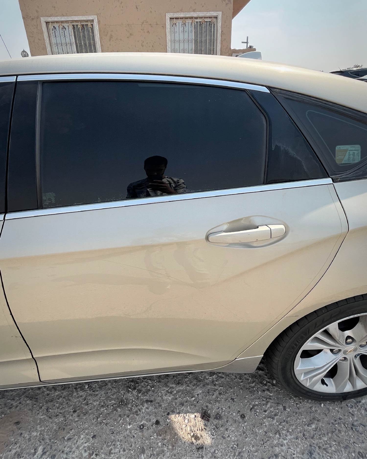 باب خلفي (يسار)